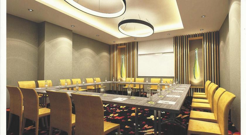 Aone Hotel Jakarta Exterior foto